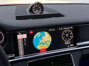 Porsche Panamera GTS — photo 24