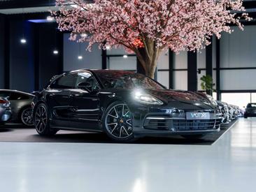 Porsche Panamera Sport Turismo 4 E-Hybrid — photo 3