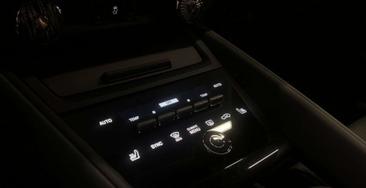 Porsche Macan I GTS Electric — photo 13