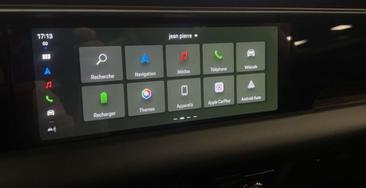 Porsche Macan I GTS Electric — photo 14
