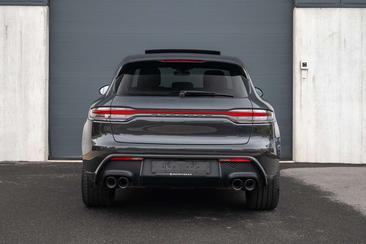 Porsche Macan — photo 4