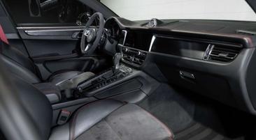 Porsche Macan I GTS — photo 15