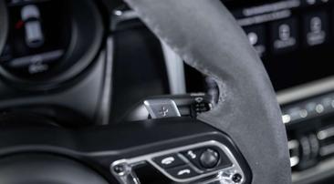 Porsche Macan I GTS — photo 19