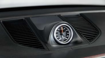 Porsche Macan I GTS — photo 22