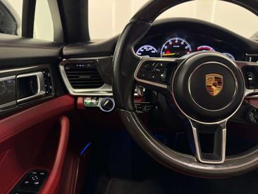 Porsche Panamera 4 E-Hybrid — photo 7