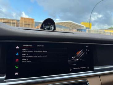 Porsche Panamera 4 E-Hybrid — photo 31