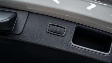 Porsche Macan I GTS — photo 19