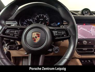 Porsche Macan I GTS — photo 24