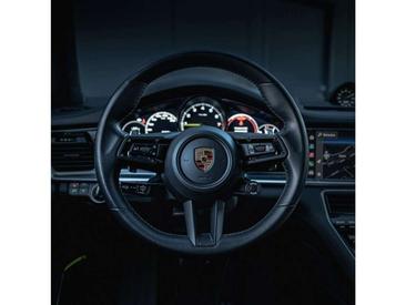 Porsche Panamera 4S E-Hybrid — photo 16