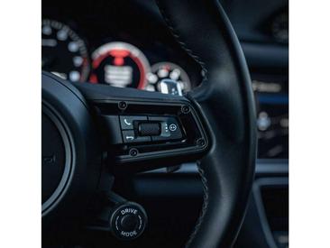 Porsche Panamera 4S E-Hybrid — photo 19