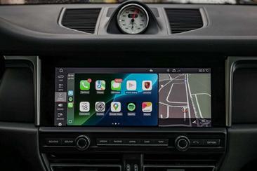 Porsche Macan — photo 22