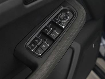 Porsche Macan I GTS — photo 22