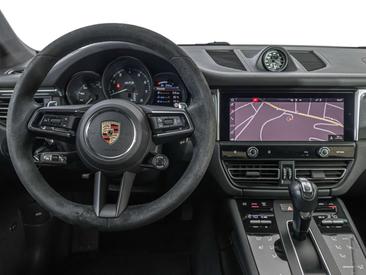 Porsche Macan I GTS — photo 24