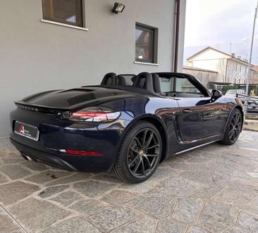 Porsche 718 Cayman — photo 4