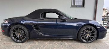 Porsche 718 Cayman — photo 10