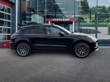Porsche Macan — photo 3