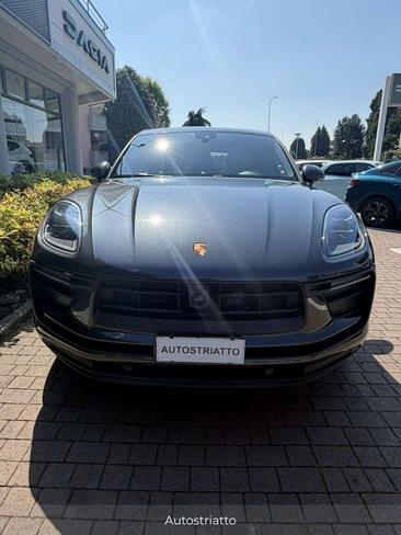 Porsche Macan — photo 21