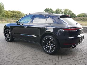 Porsche Macan — photo 5