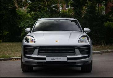 Porsche Macan — photo 5