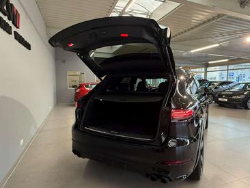 Porsche Cayenne III GTS 2021 Noir — photo 10