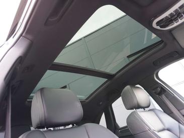 Porsche Macan — photo 19