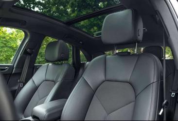Porsche Macan — photo 20
