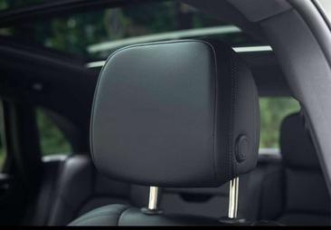 Porsche Macan — photo 21