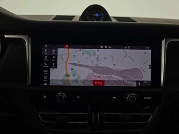 Porsche Macan I GTS — photo 19