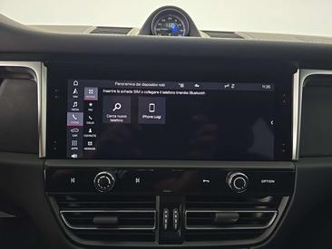 Porsche Macan I GTS — photo 21