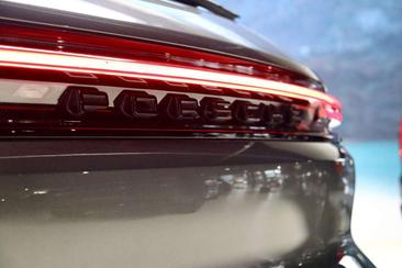 Porsche Cayenne E-Hybrid — photo 5