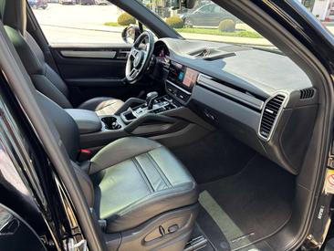 Porsche Cayenne S — photo 15