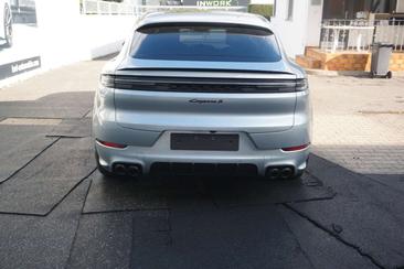 Porsche Cayenne S E-Hybrid — photo 6