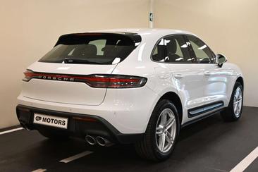 Porsche Macan — photo 3