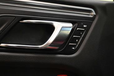 Porsche Macan — photo 5