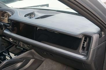 Porsche Cayenne S E-Hybrid — photo 20