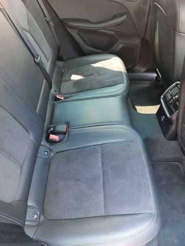 Porsche Macan — photo 24