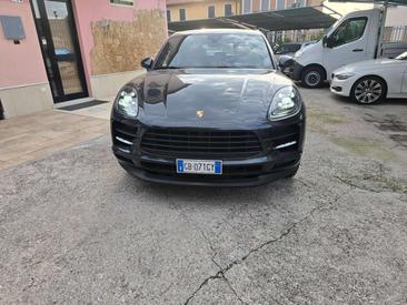 Porsche Macan — photo 38