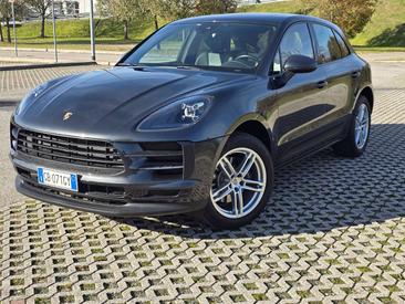 Porsche Macan — photo 44