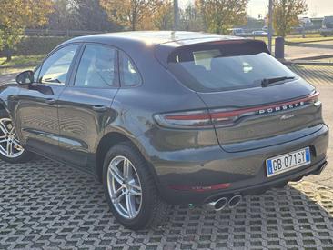 Porsche Macan — photo 50