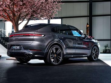 Porsche Cayenne E-Hybrid — photo 5