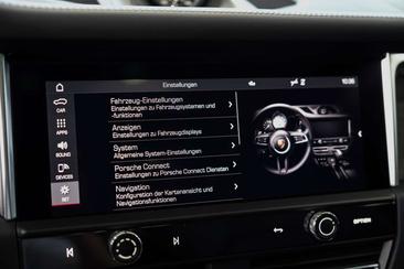 Porsche Macan I GTS — photo 28