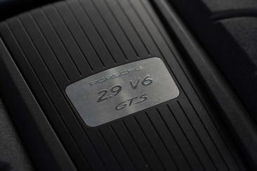 Porsche Macan I GTS — photo 35