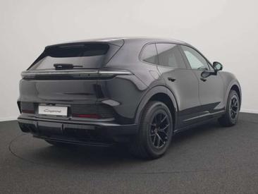 Porsche Cayenne Electric — photo 5