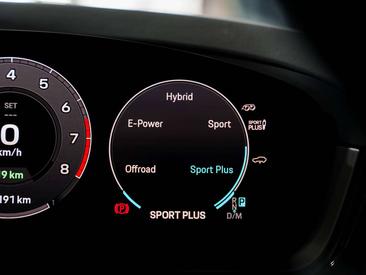 Porsche Cayenne E-Hybrid — photo 28
