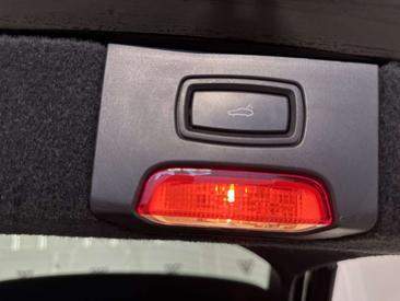 Porsche Cayenne Turbo — photo 13