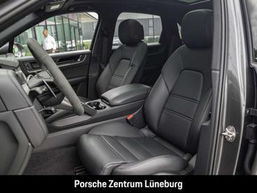 Porsche Cayenne S E-Hybrid — photo 19