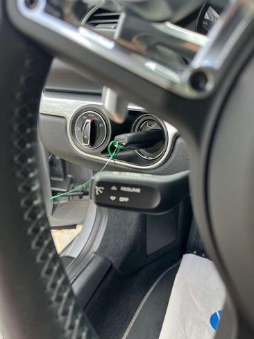 Porsche 718 Cayman — photo 18