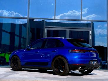 Porsche Macan — photo 5