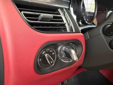 Porsche Macan I GTS — photo 14
