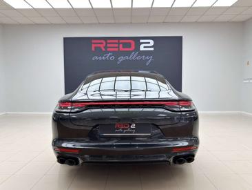 Porsche Panamera 4 E-Hybrid — photo 9